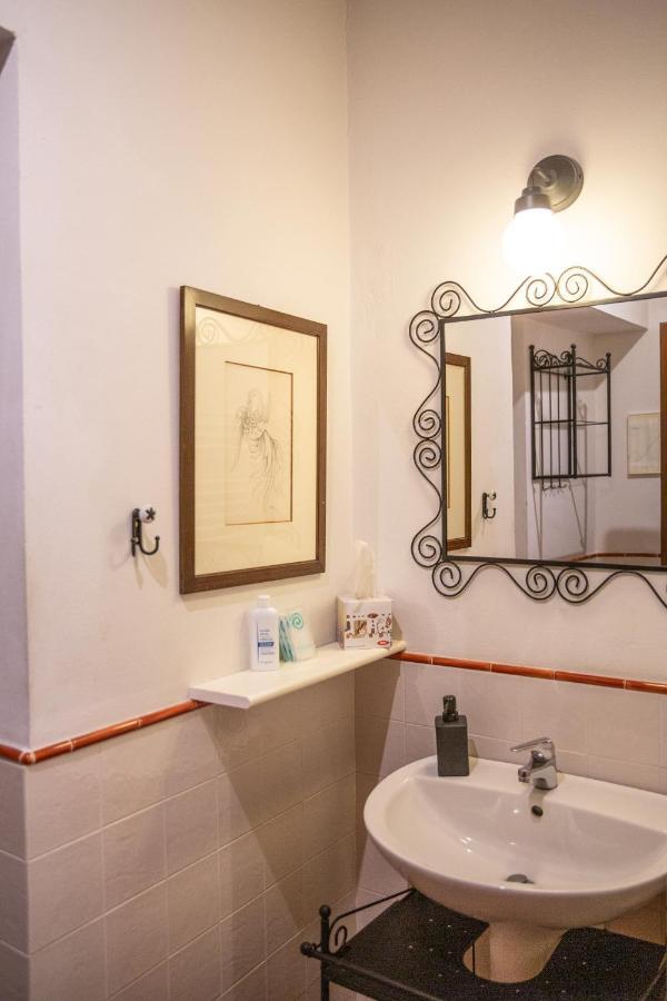 Lovely One Bedroom Apartment Nearby Ponte Vecchio Florencia Exterior foto